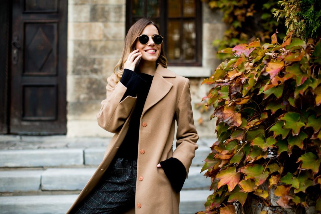 W jakich sklepach kupię tanie ciuchy na jesień?